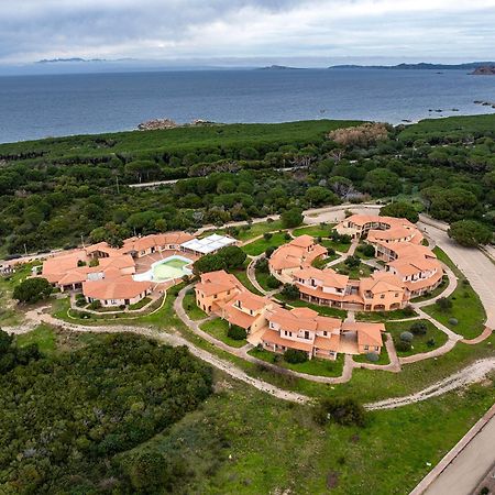 Residence Pierre & Vacances Vignola Mare Exterior photo